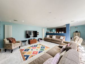 Photo 10- click for photo gallery